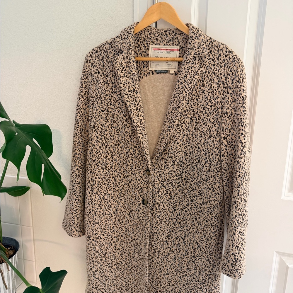 Cartonnier Speckled Cream and Black Teddy Jacket